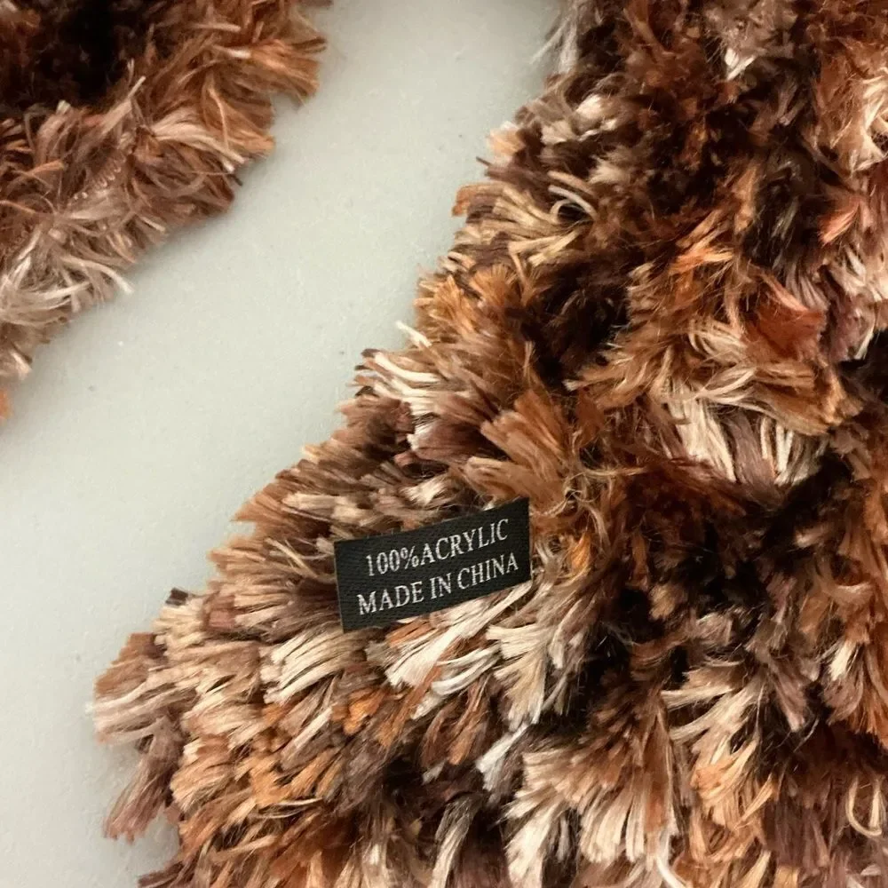 N/A luxurious faux